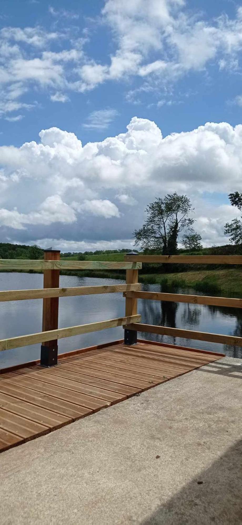Au Domaine De L'Etang Villa Saint-Priest-sous-Aixe Eksteriør billede